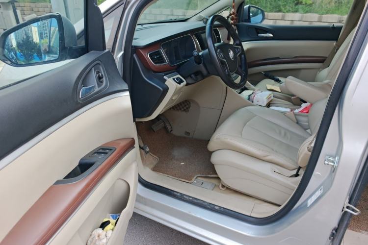 Used Buick GL8 2014 3.0L GT Luxury Business Haoya Edition Driver Seat