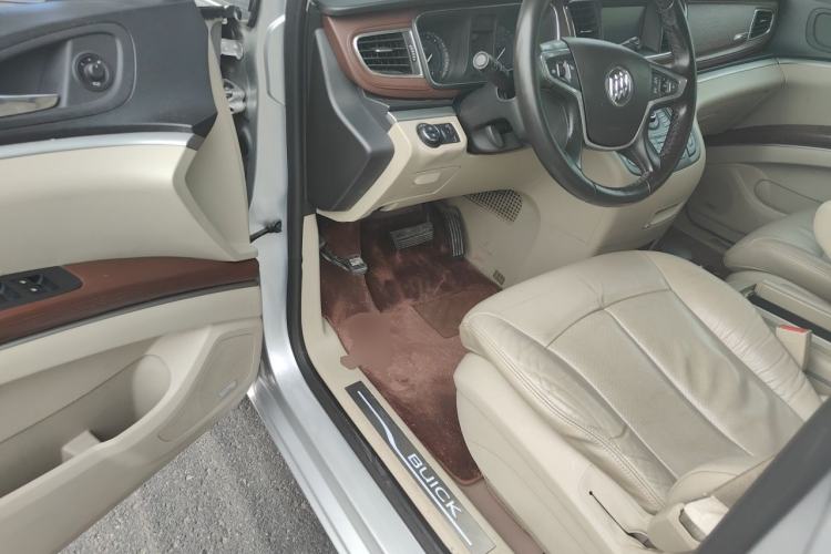 Used Buick GL8 2014 3.0L XT Luxury Business Flagship Edition Driver Seat