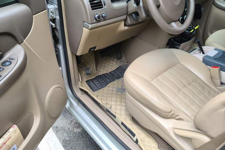 Used Buick GL8 2014 2.4L Classic Edition Driver Seat