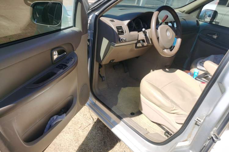 Used Buick GL8 2014 2.4L Classic Edition Driver Seat