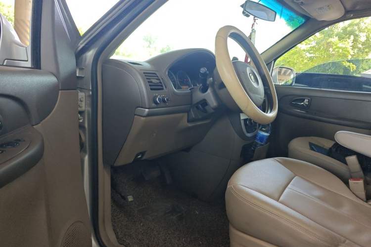 Used Buick GL8 2014 2.4L Classic Edition Driver Seat