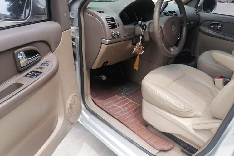 Used Buick GL8 2014 2.4L Classic Edition Driver Seat