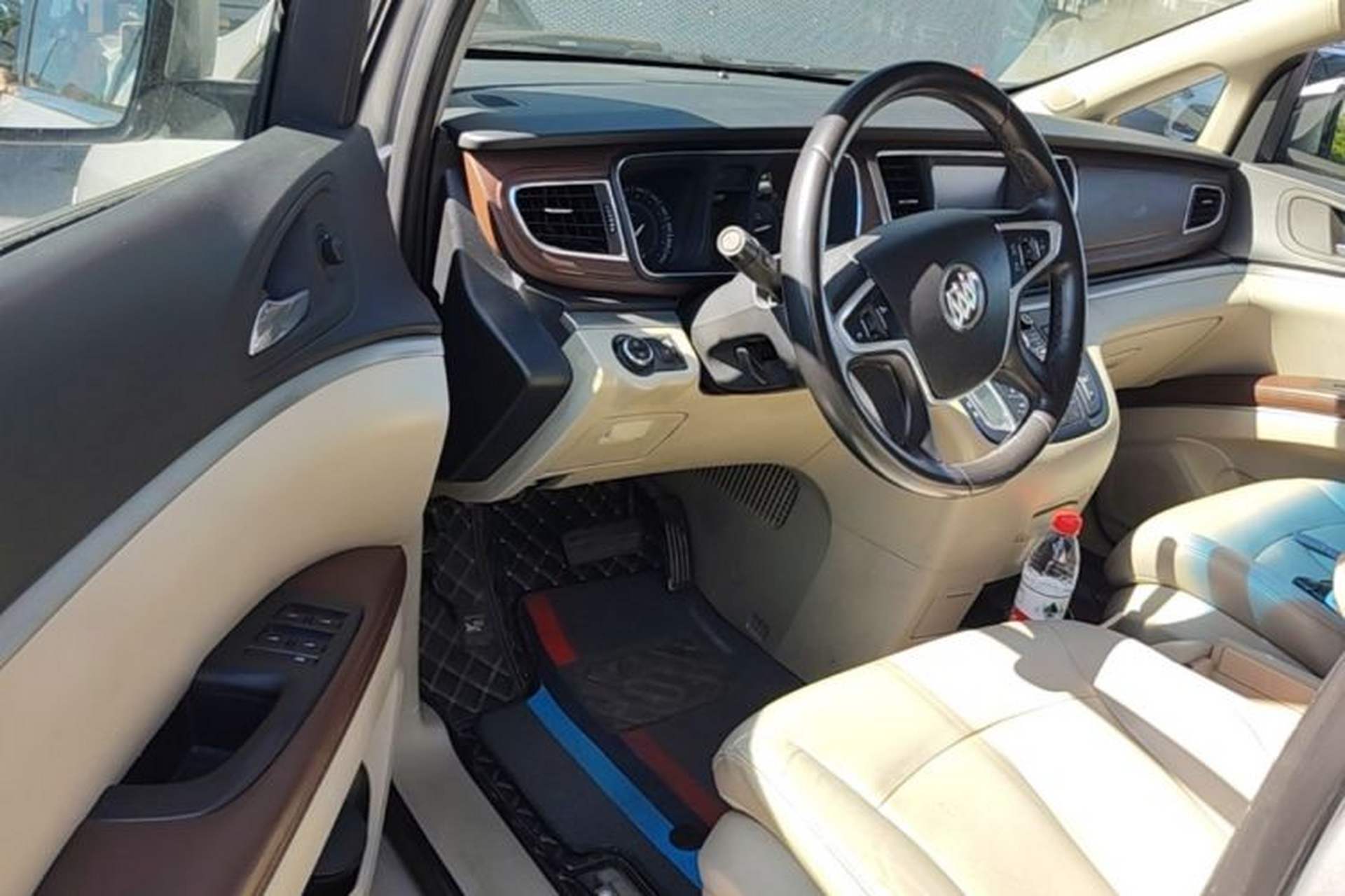 Used Buick GL8 2014 2.4L LT Luxury Business Executive Edition Driver Seat