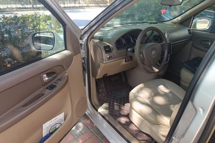 Used Buick GL8 2014 2.4L Classic Edition Driver Seat