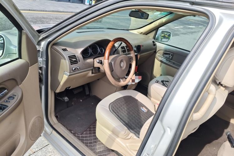 Used Buick GL8 2014 2.4L Classic Edition Driver Seat