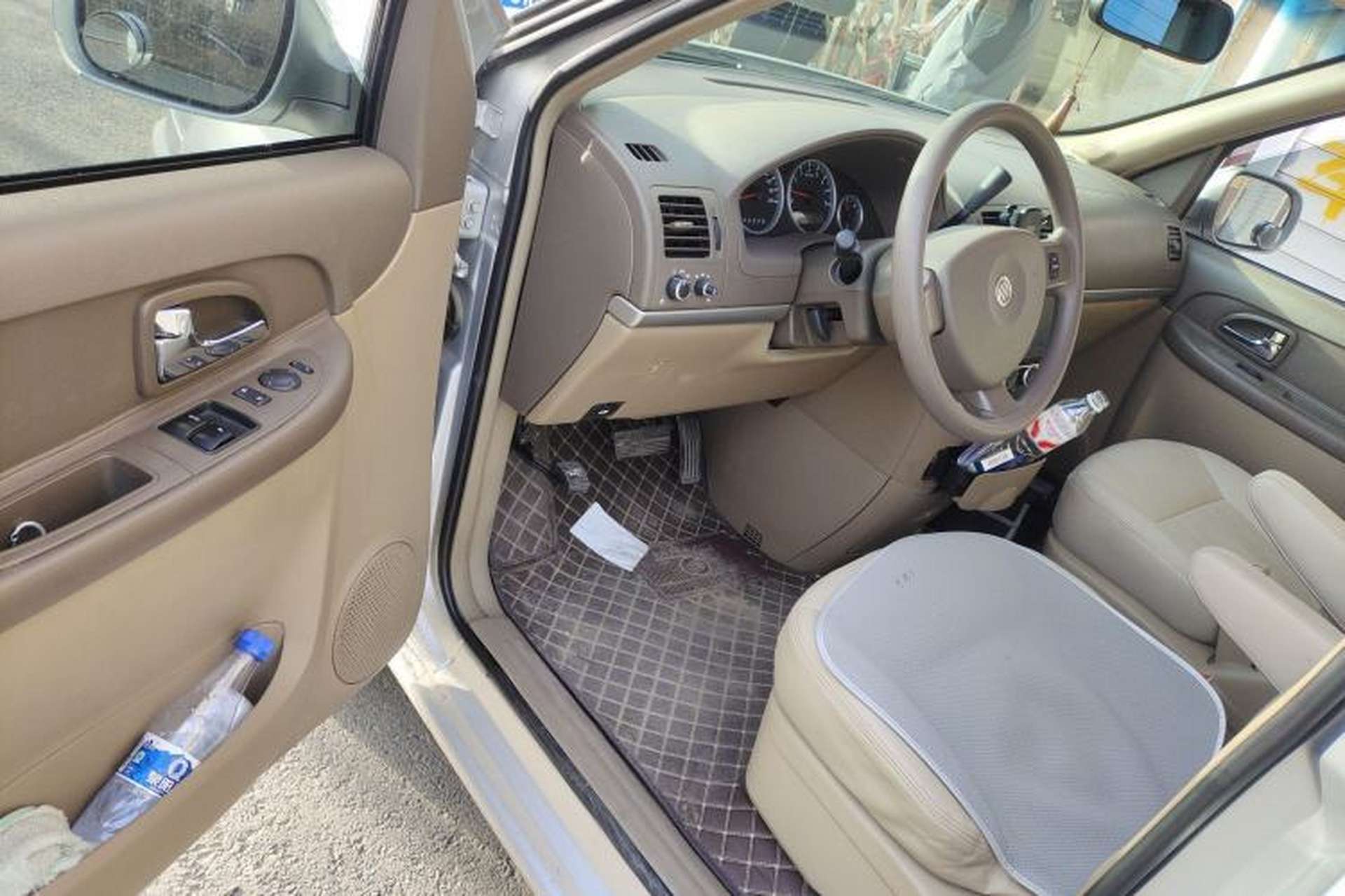 Used Buick GL8 2014 2.4L Classic Edition Driver Seat