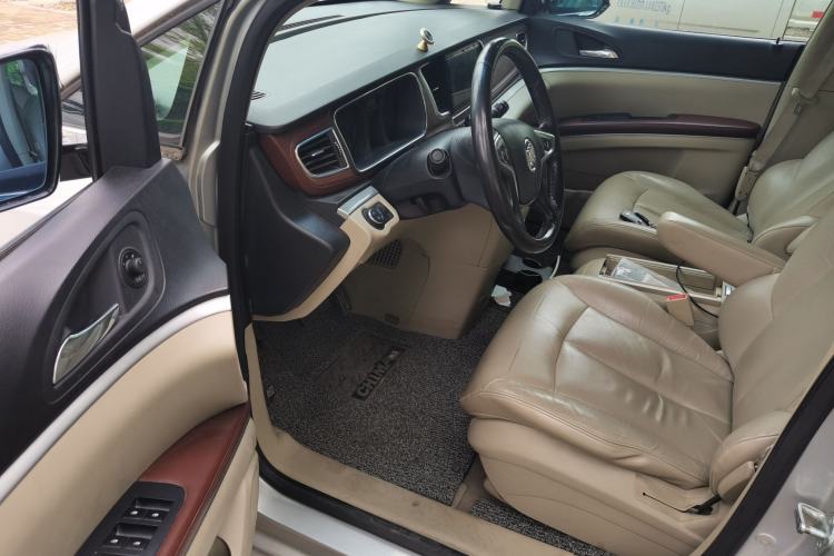 Used Buick GL8 2014 3.0L GT Luxury Business Haoya Edition Driver Seat