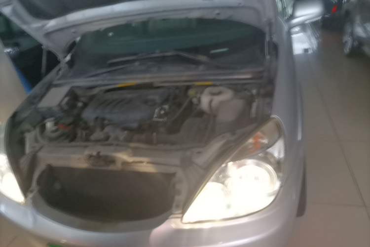 Used Buick GL8 2014 2.4L Classic Edition Engine Bay