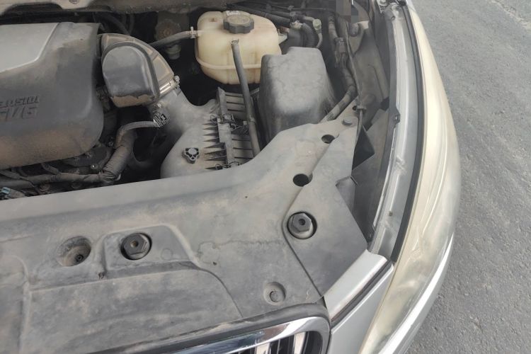 Used Buick GL8 2014 3.0L XT Luxury Business Flagship Edition Engine Bay Left
