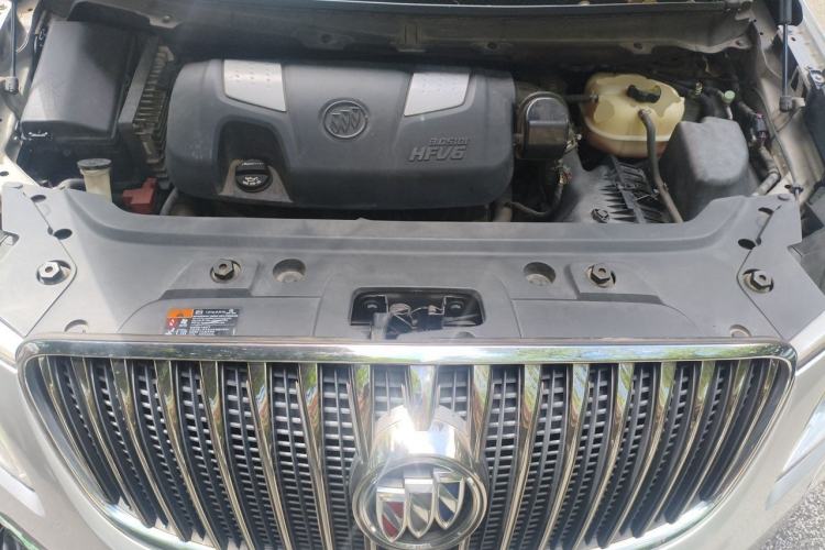 Used Buick GL8 2014 3.0L GT Luxury Business Haoya Edition Engine Bay