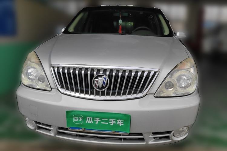 Used Buick GL8 2014 2.4L Classic Edition Exterior 1