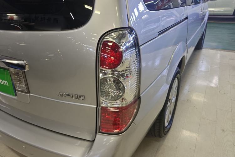 Used Buick GL8 2014 2.4L Classic Edition Exterior 3