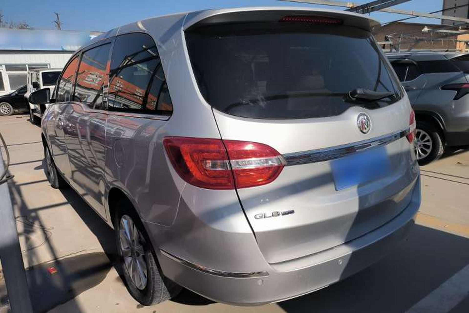 Used Buick GL8 2014 2.4L CT Luxury Business Comfort Edition Exterior 5