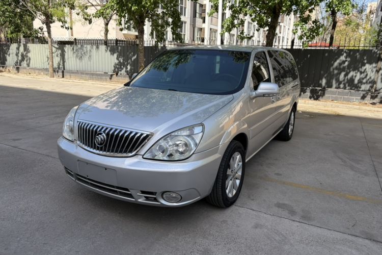 Used Buick GL8 2014 2.4L Classic Edition Exterior 9