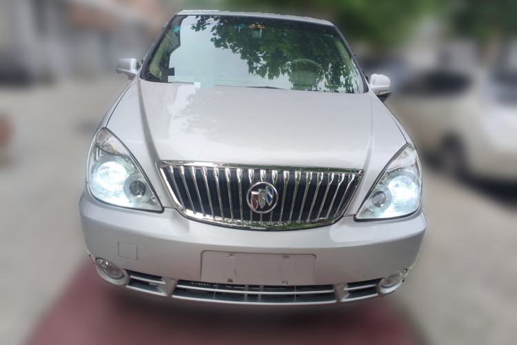 Used Buick GL8 2014 2.4L Comfort Edition Front