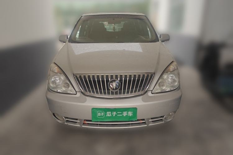 Used Buick GL8 2014 2.4L Classic Edition Front