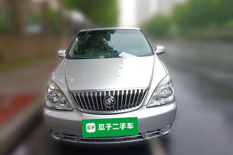Used Buick GL8 2014 2.4L Classic Edition Front