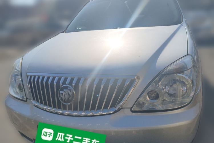 Used Buick GL8 2014 2.4L Classic Edition Front