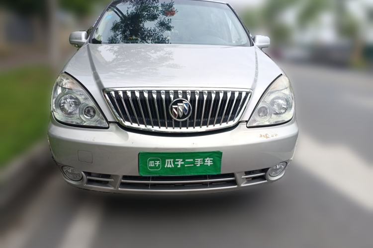 Used Buick GL8 2014 2.4L Executive Edition Front