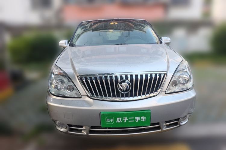 Used Buick GL8 2014 2.4L Classic Edition Front