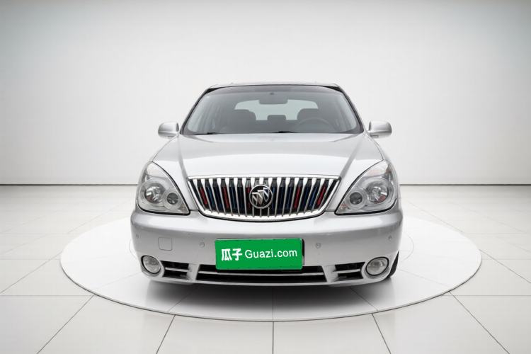 Used Buick GL8 2014 2.4L Classic Edition Front