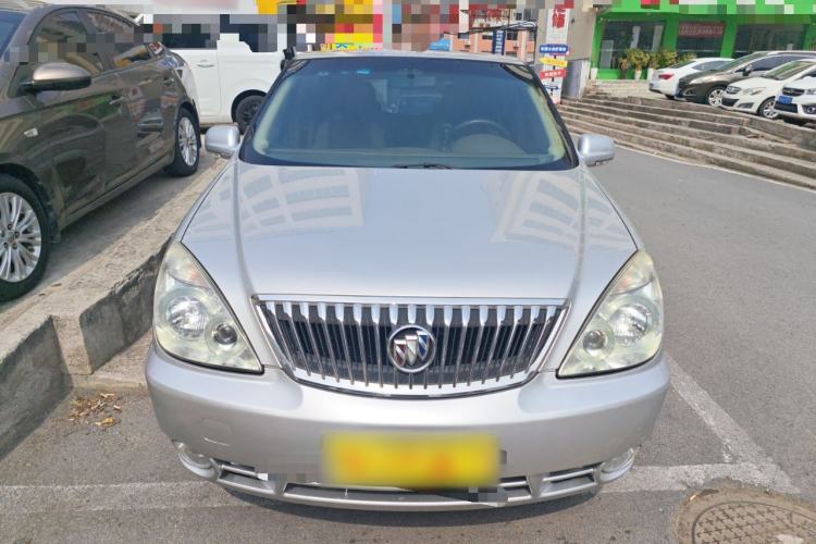 Used Buick GL8 2014 2.4L Classic Edition Front