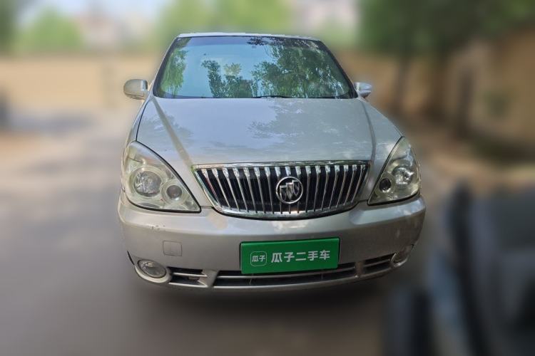Used Buick GL8 2014 2.4L Classic Edition Front