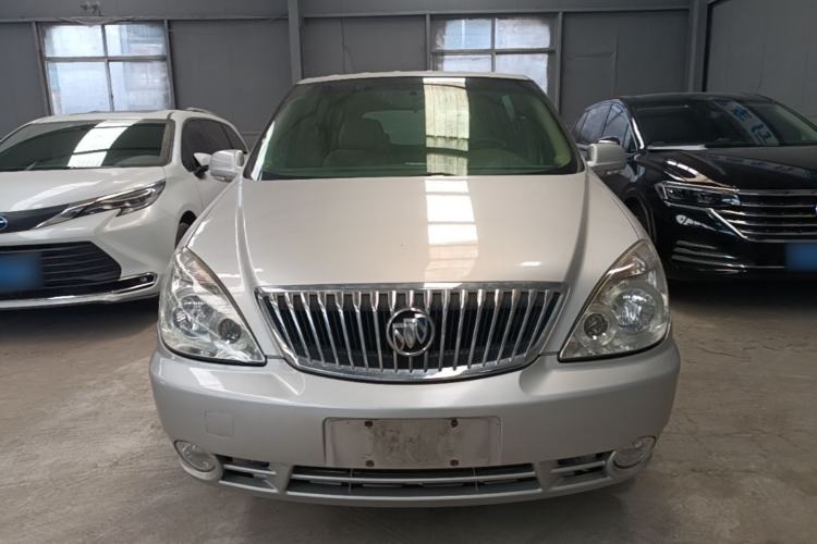 Used Buick GL8 2014 2.4L Classic Edition Front