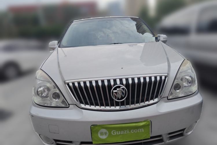 Used Buick GL8 2014 2.4L Classic Edition Front