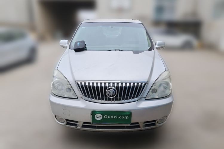 Used Buick GL8 2014 2.4L Classic Edition Front