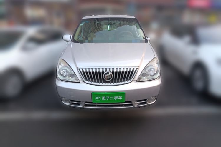 Used Buick GL8 2014 2.4L Classic Edition Front