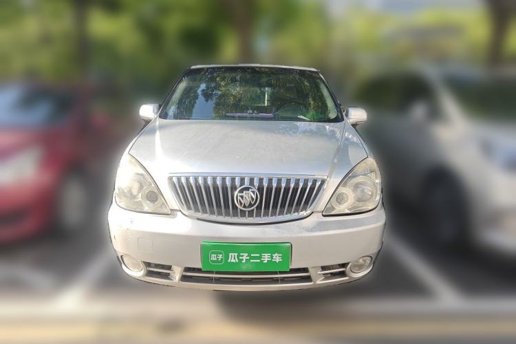 Used Buick GL8 2014 2.4L Executive Edition Front