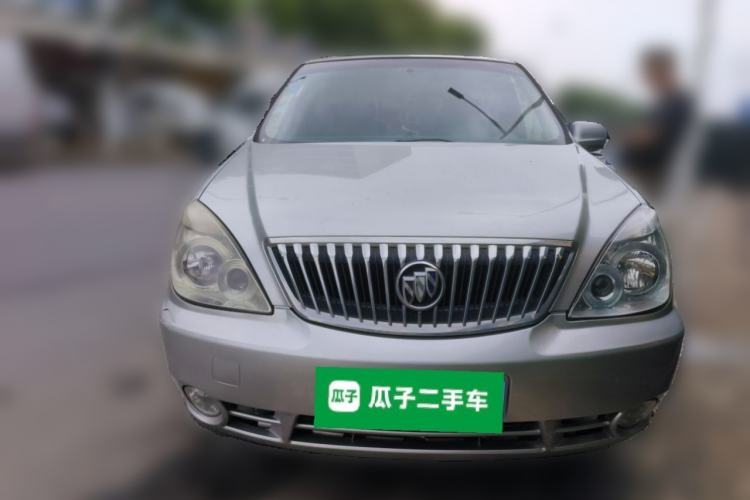 Used Buick GL8 2014 2.4L Executive Edition Front