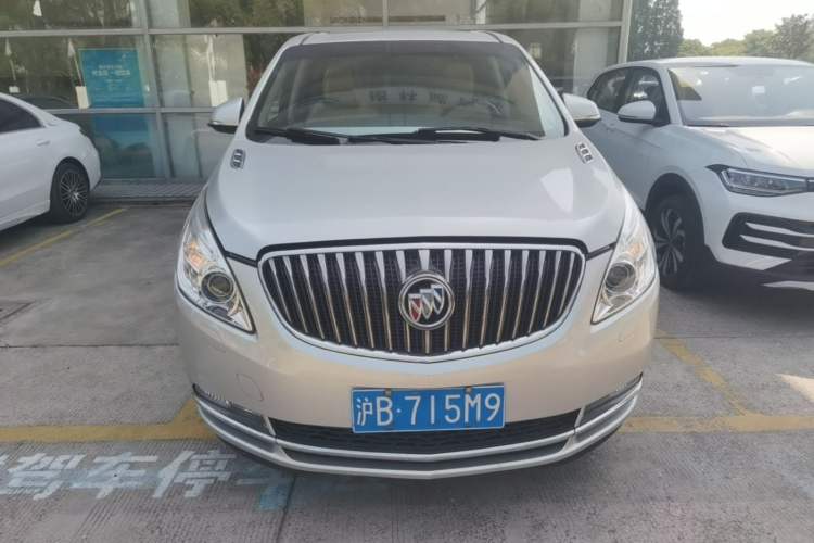 Used Buick GL8 2014 2.4L LT Luxury Business Executive Edition Front