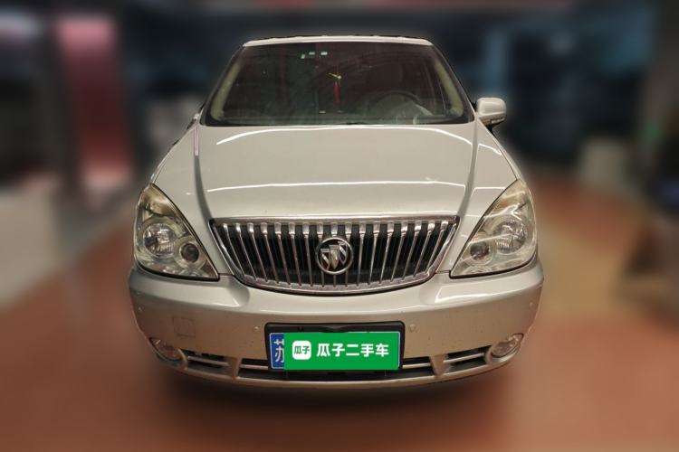 Used Buick GL8 2014 2.4L Classic Edition Front