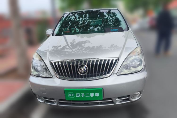 Used Buick GL8 2014 2.4L Classic Edition Front