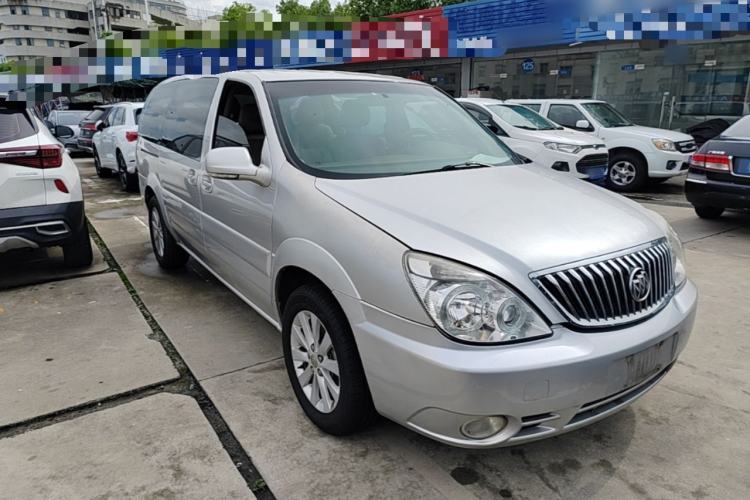 Used Buick GL8 2014 2.4L Classic Edition Front Right 45 Deg