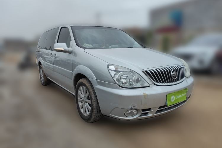 Used Buick GL8 2014 2.4L Classic Edition Front Right 45 Deg