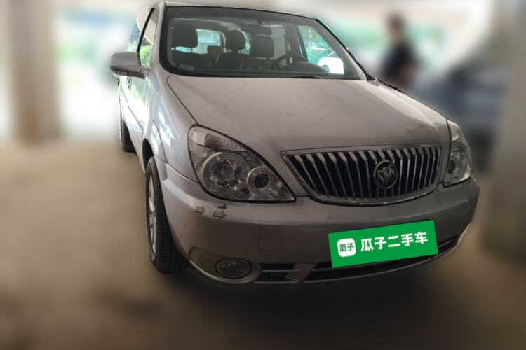 Used Buick GL8 2014 2.4L Classic Edition Front Right 45 Deg