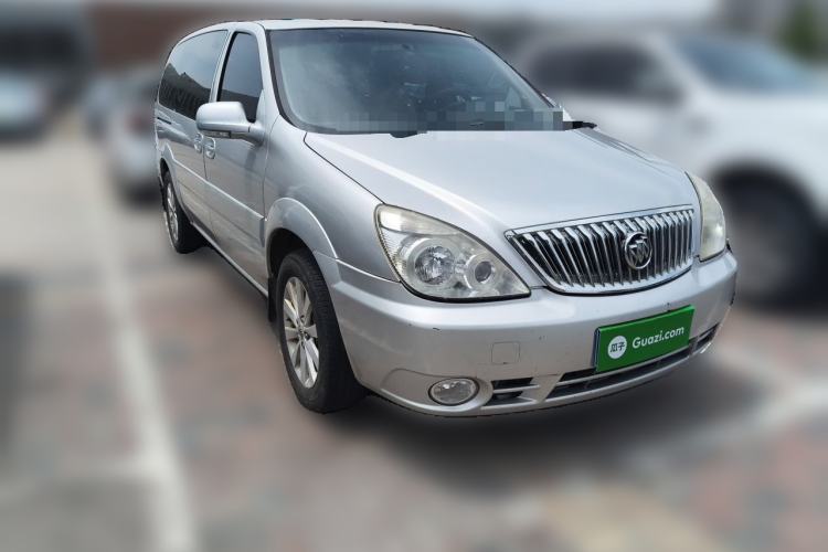 Used Buick GL8 2014 2.4L Comfort Edition Front Right 45 Deg
