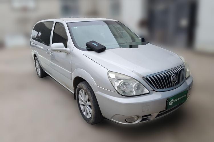 Used Buick GL8 2014 2.4L Classic Edition Front Right 45 Deg