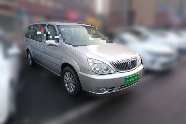 Used Buick GL8 2014 2.4L Classic Edition Front Right 45 Deg