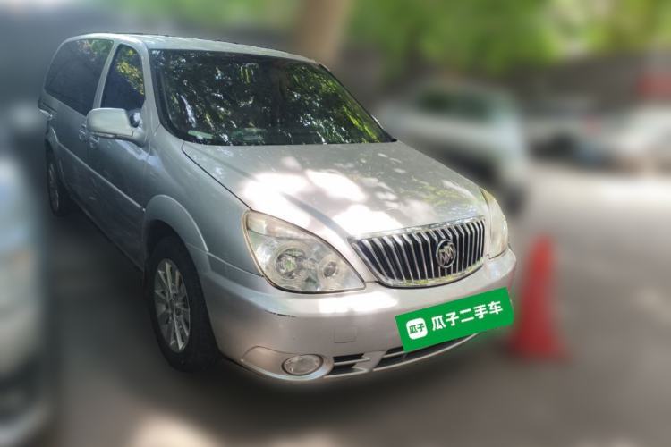 Used Buick GL8 2014 2.4L Comfort Edition Front Right 45 Deg