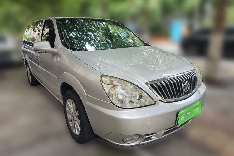 Used Buick GL8 2014 2.4L Classic Edition Front Right 45 Deg