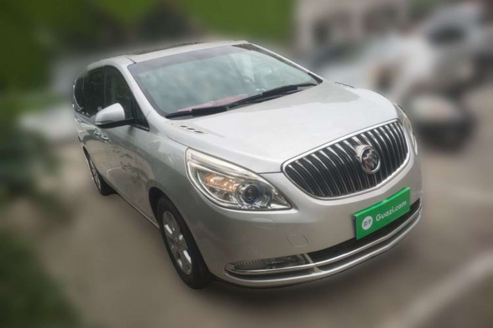 Used Buick GL8 2014 3.0L GT Luxury Business Haoya Edition Front Right 45 Deg