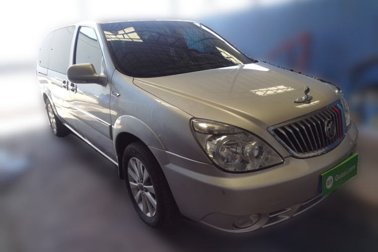 Used Buick GL8 2014 2.4L Classic Edition Front Right 45 Deg