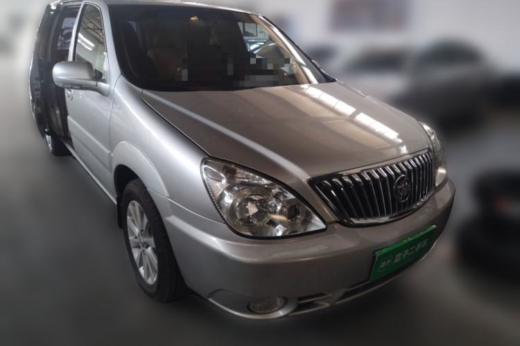 Used Buick GL8 2014 2.4L Executive Edition Front Right 45 Deg