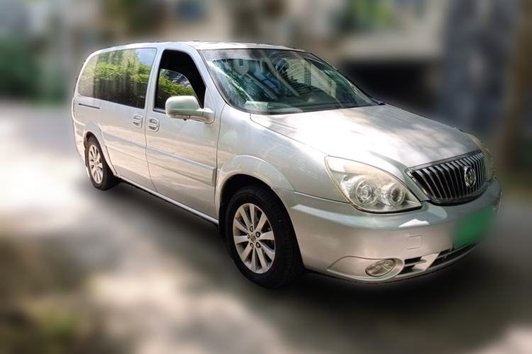 Used Buick GL8 2014 2.4L Comfort Edition Front Right 45 Deg