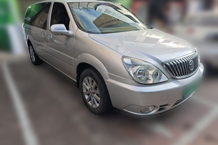 Used Buick GL8 2014 2.4L Classic Edition Front Right 45 Deg