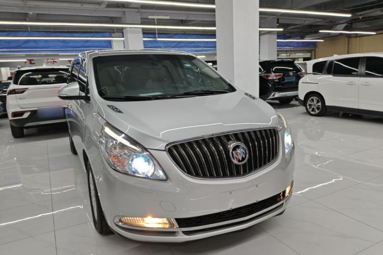 Used Buick GL8 2014 3.0L GT Luxury Business Haoya Edition Front Right 45 Deg